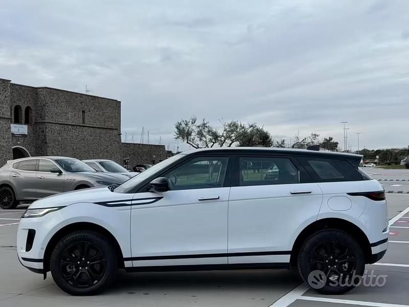 Usata Land Rover Range Rover evoque 300 CV (220 kW) 2021 Bianco SUV