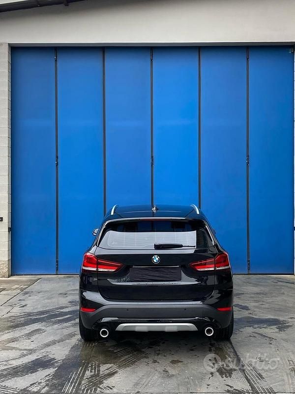 Usata BMW X1 150 CV (110 kW) 2020 Nero SUV
