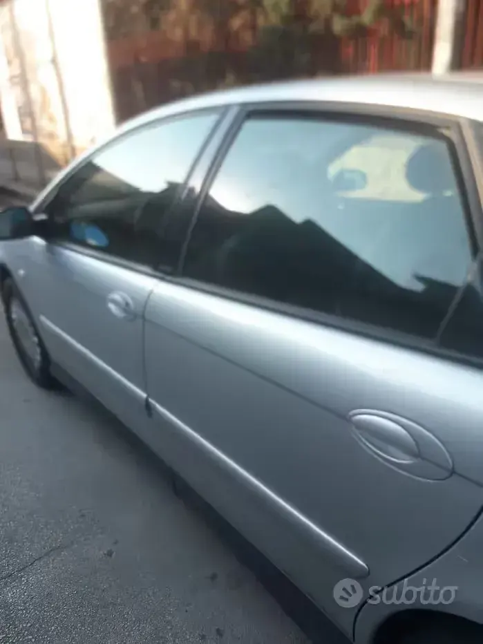Usata Citroën C5 133 CV (97 kW) 2003 Grigio Berlina