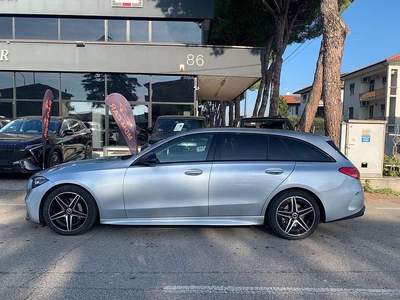 Usata Mercedes C220 Premium 200 CV (147 kW) 2022 Argento Station wagon