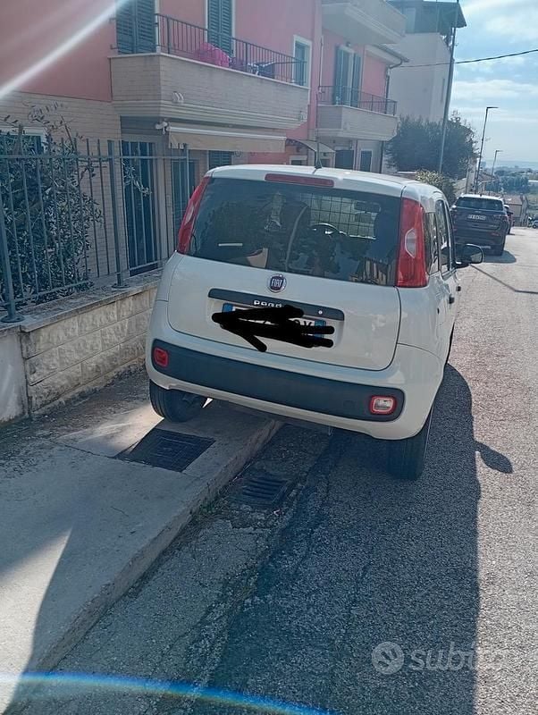 Usata Fiat Panda 70 CV (51 kW) 2019 Bianco Utilitaria