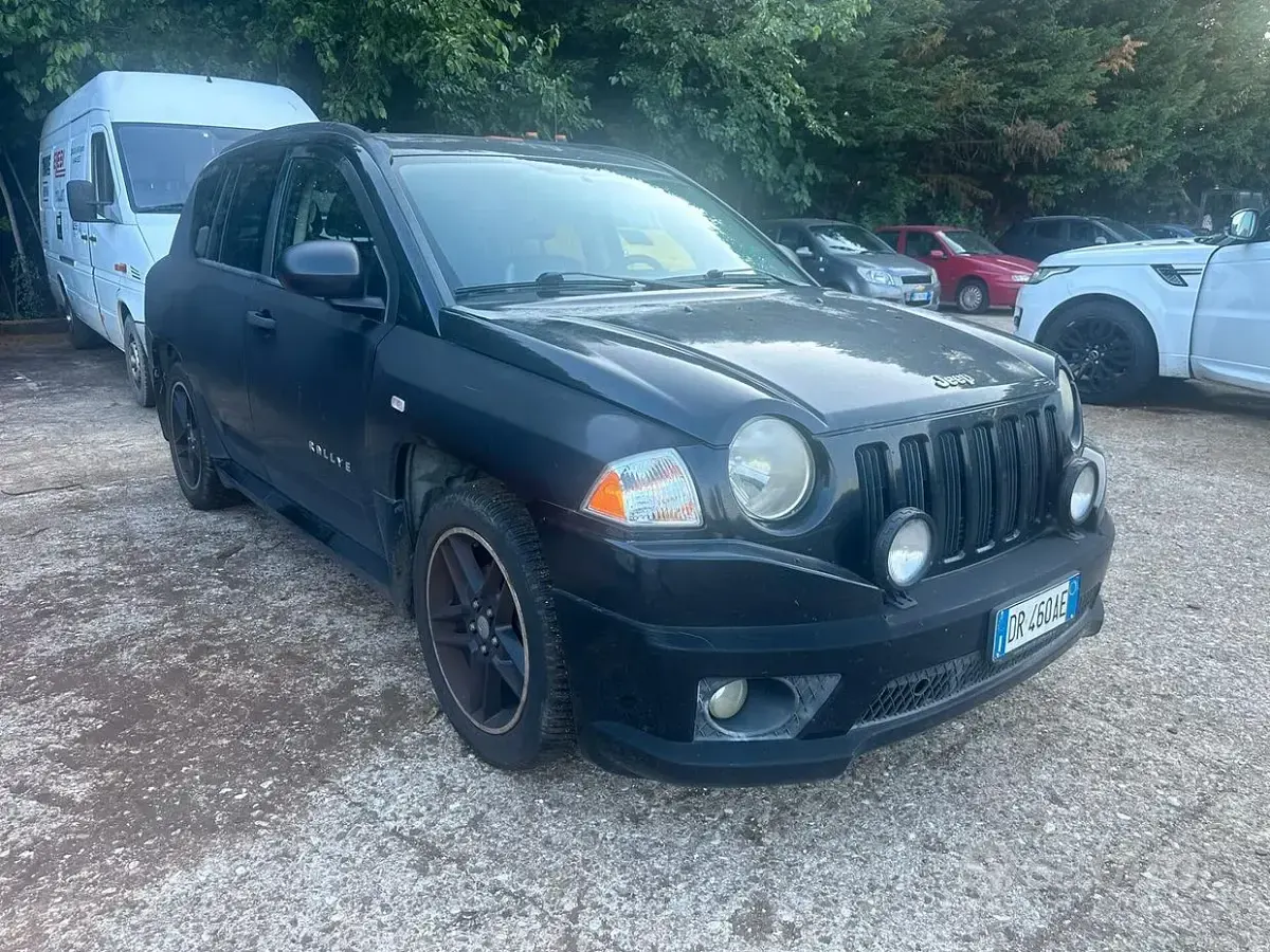 Usata Jeep Compass 140 CV (102 kW) 2008 Nero SUV