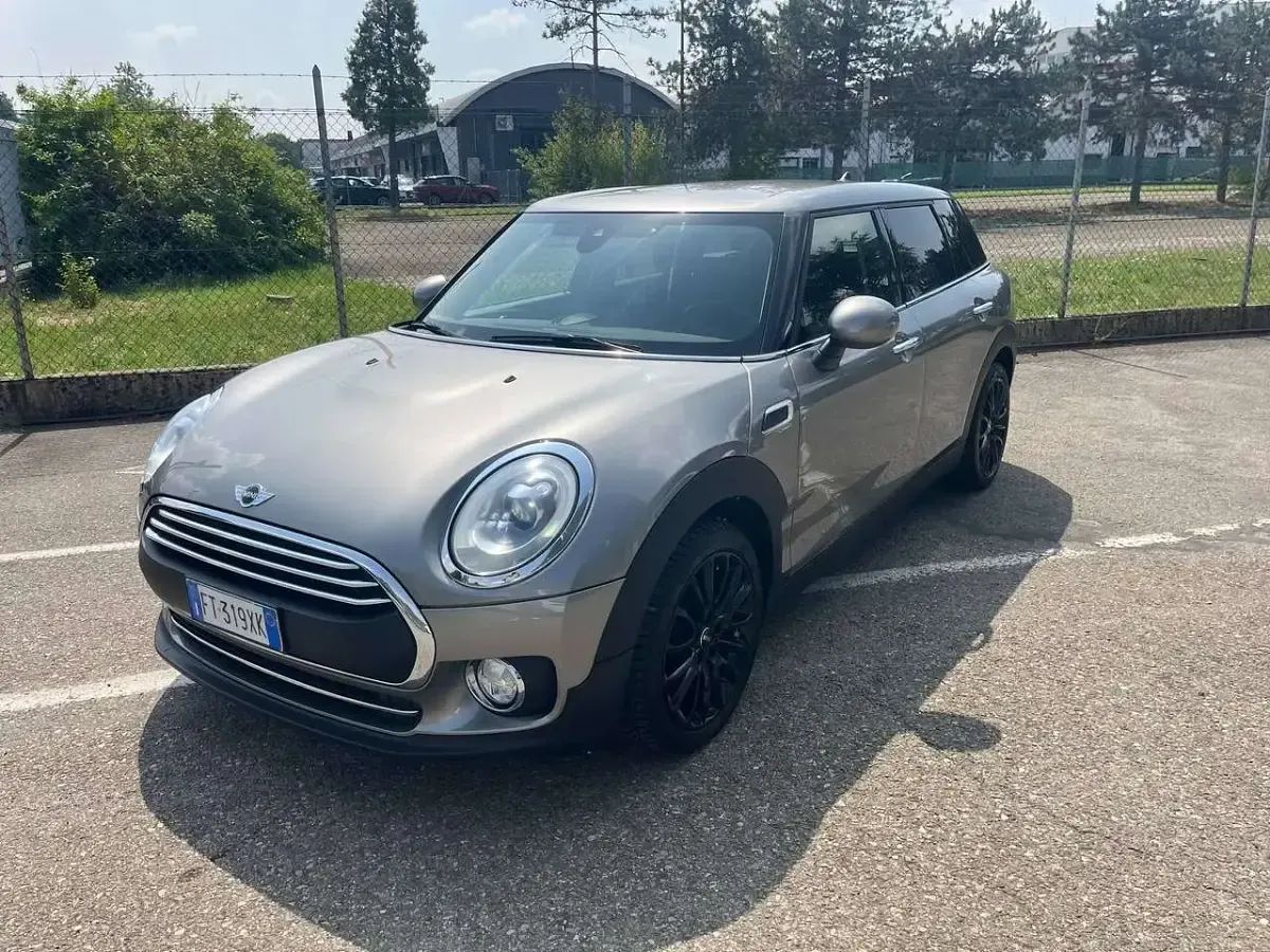 Usata Mini One D Clubman Hype 116 CV (85 kW) 2019 Grigio Station wagon