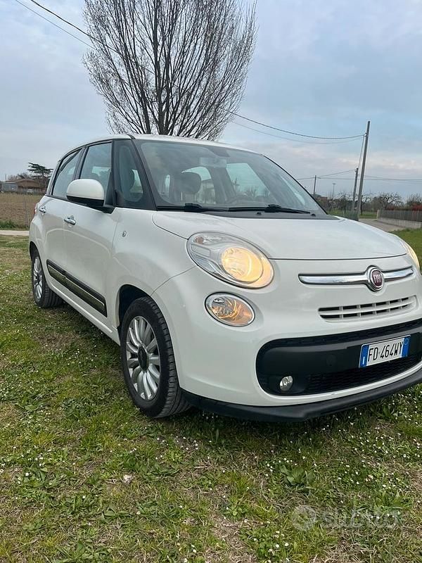 Usata Fiat 500L Lounge 95 CV (69 kW) 2016 Bianco Monovolume