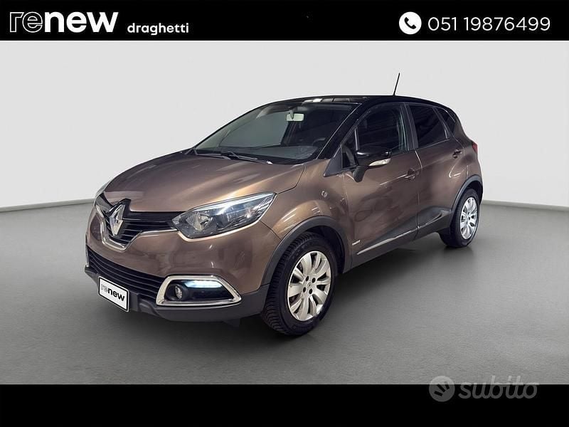 Usata Renault Captur 90 CV (66 kW) 2015 Beige SUV