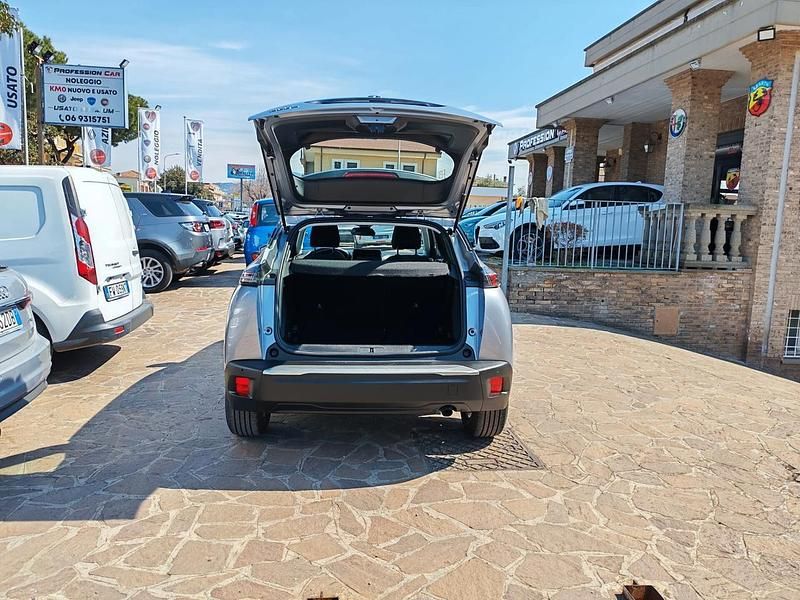 Usata Peugeot 2008 Active 103 CV (75 kW) 2022 Bianco SUV