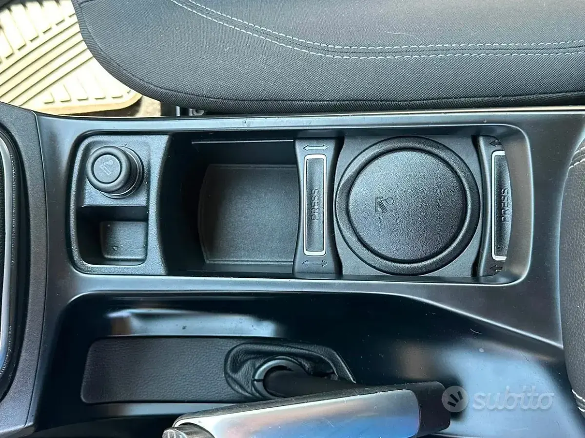 Usata Ford C-MAX 95 CV (69 kW) 2018 Grigio Monovolume