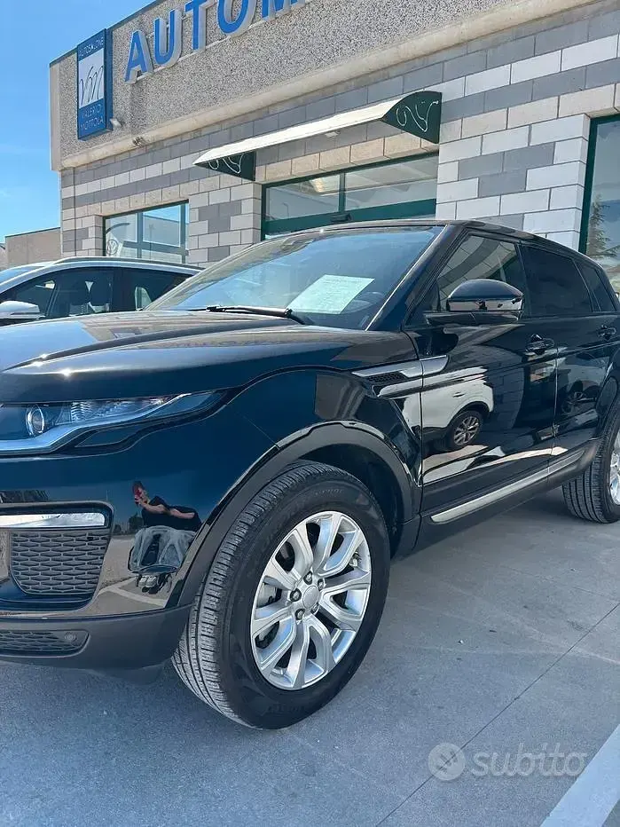 Usata Land Rover Range Rover evoque SE 150 CV (110 kW) 2018 Nero SUV