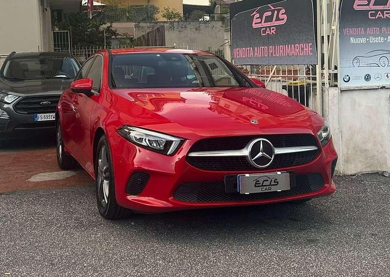 Usata Mercedes A200 163 CV (119 kW) 2018 Rosso Berlina