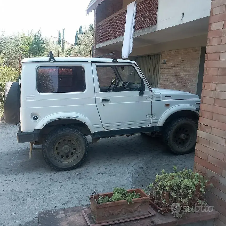 Usata Suzuki Samurai 1992 Bianco SUV