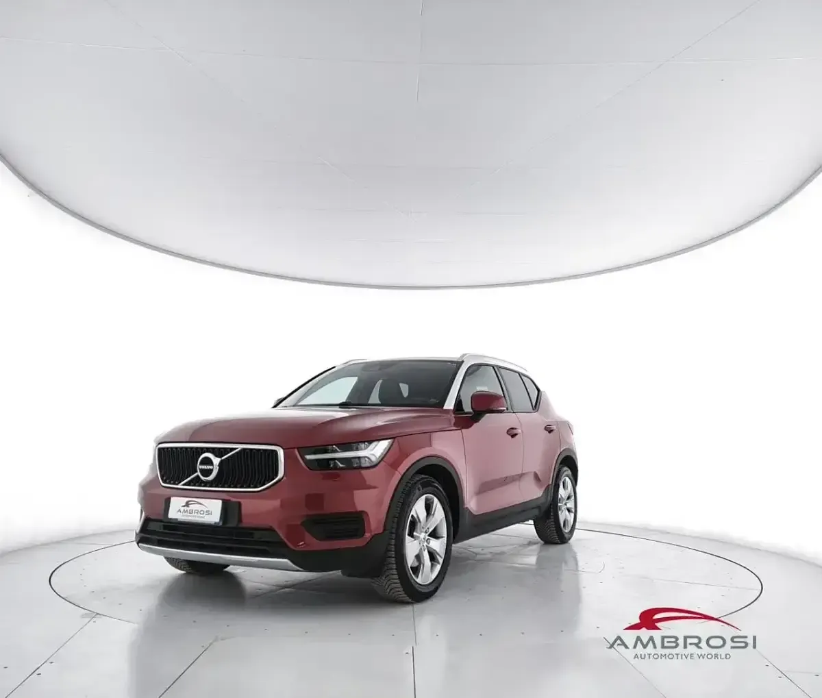 Usata Volvo XC40 Momentum 190 CV (139 kW) 2018 SUV