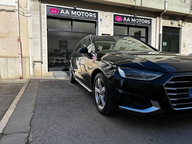 Usata Audi A4 Advanced 136 CV (100 kW) 2020 Nero Station wagon