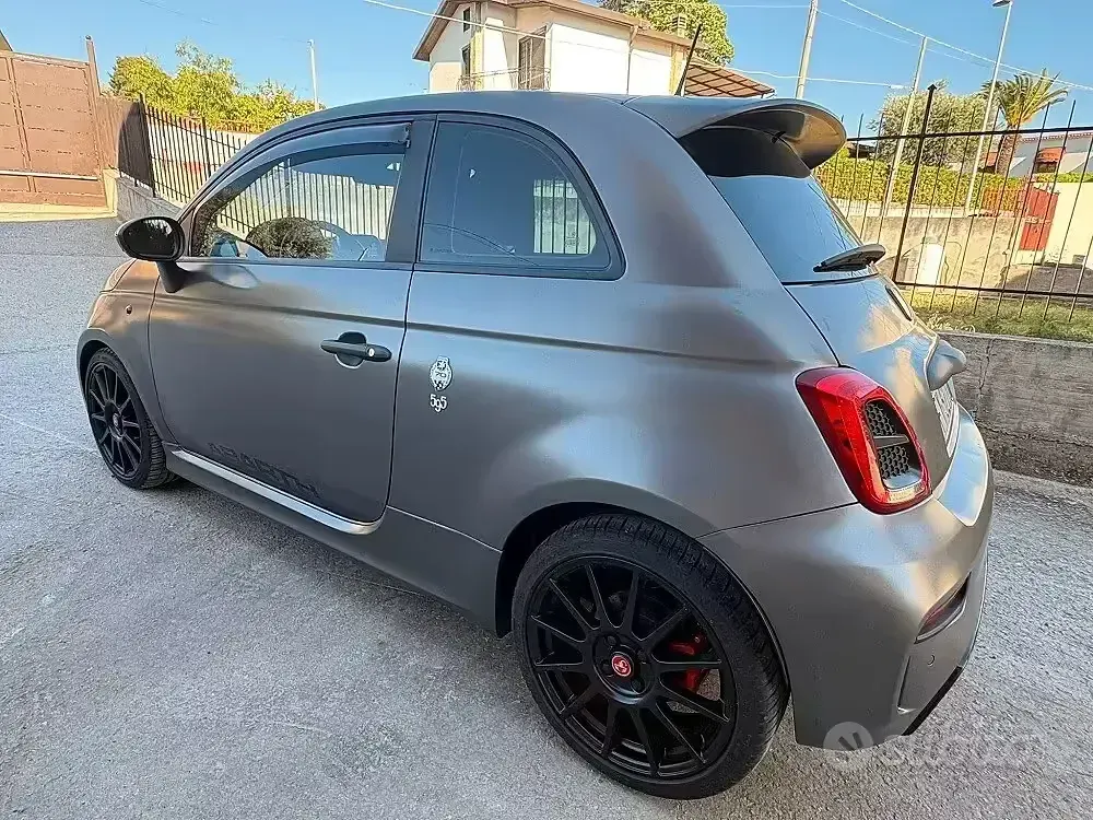 Usata Abarth 595 Esseesse 180 CV (132 kW) 2019 Grigio Berlina