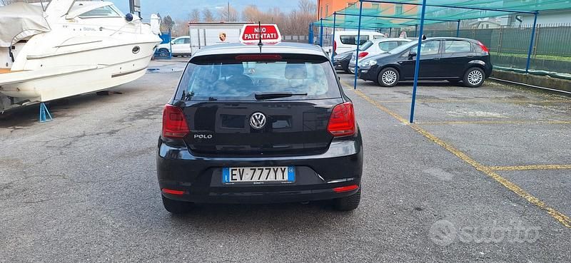 Usata VW Polo Comfortline 75 CV (55 kW) 2014 Nero Berlina