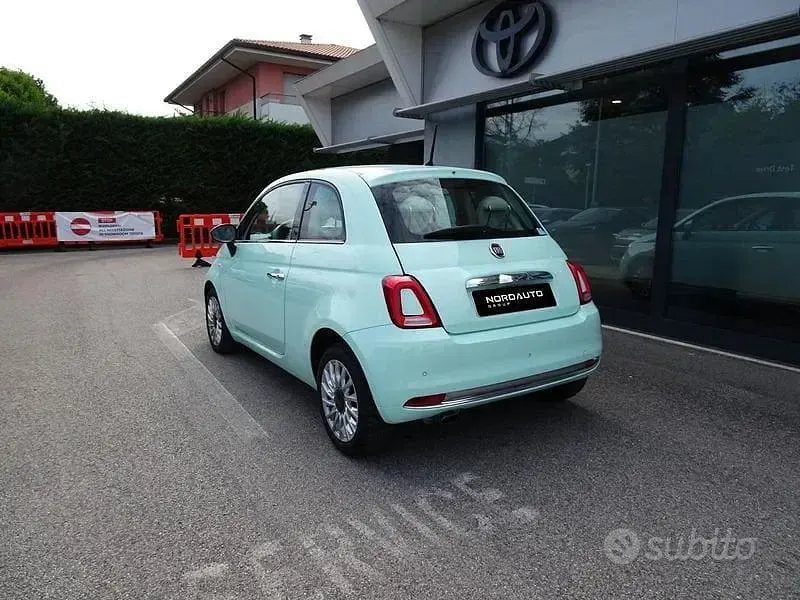 Usata Fiat 500 Lounge 69 CV (50 kW) 2017 Blu/azzurro Berlina