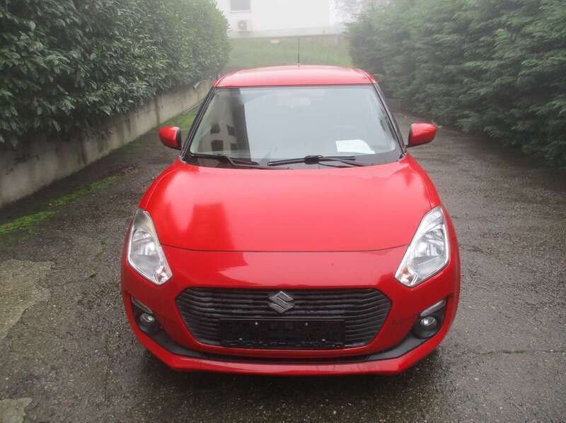 Usata Suzuki Swift 90 CV (66 kW) 2018 Bianco Utilitaria