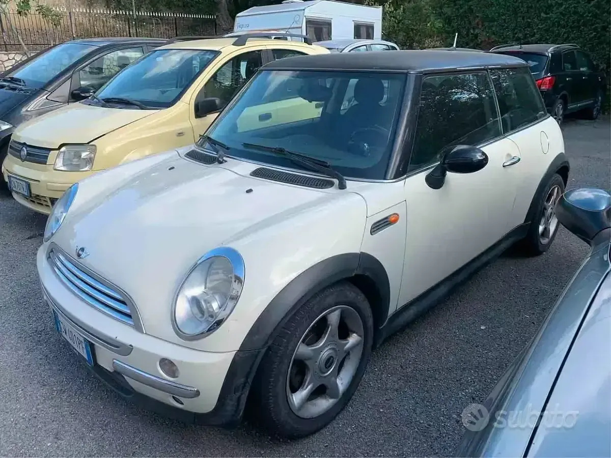 Usata Mini One D 75 CV (55 kW) 2005 Utilitaria
