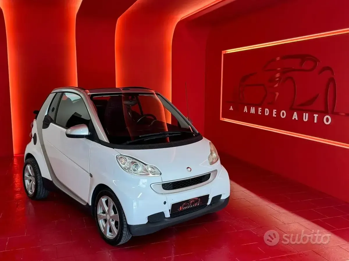Usata Smart ForTwo Cabrio Pure 45 CV (33 kW) 2008 Bianco Cabrio