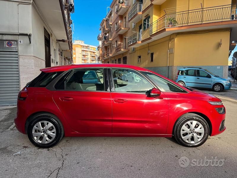 Usata Citroën C4 Picasso Seduction 120 CV (88 kW) 2017 Rosso Monovolume