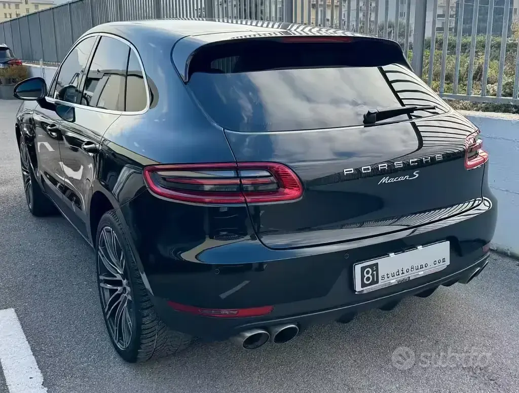 Gebraucht Porsche Macan 250 PS (183 kW) 2017 Schwarz SUV