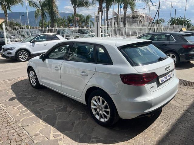 Usata Audi A3 Admired 105 CV (77 kW) 2014 Bianco