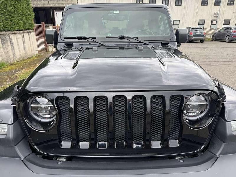 Usata Jeep Wrangler Unlimited Sahara 200 CV (147 kW) 2021 Nero SUV