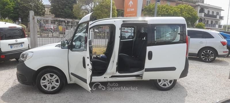 Usata Fiat Doblò 95 CV (69 kW) 2018 Bianco Monovolume