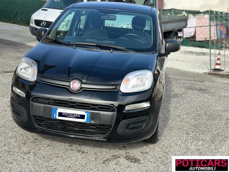 Nero Usata 2021 Fiat Panda S Due volumi | 9490 € (Buon prezzo) - Immagine 1/4