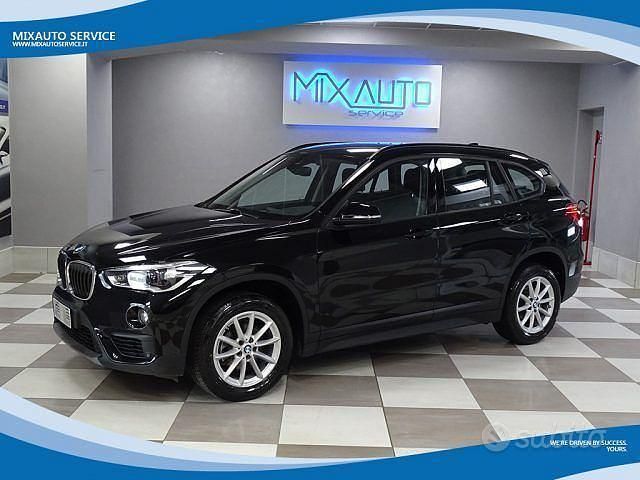 Begagnad BMW X1 Efficient Dynamics 218 HK (160 kW) 2019 Svart SUV