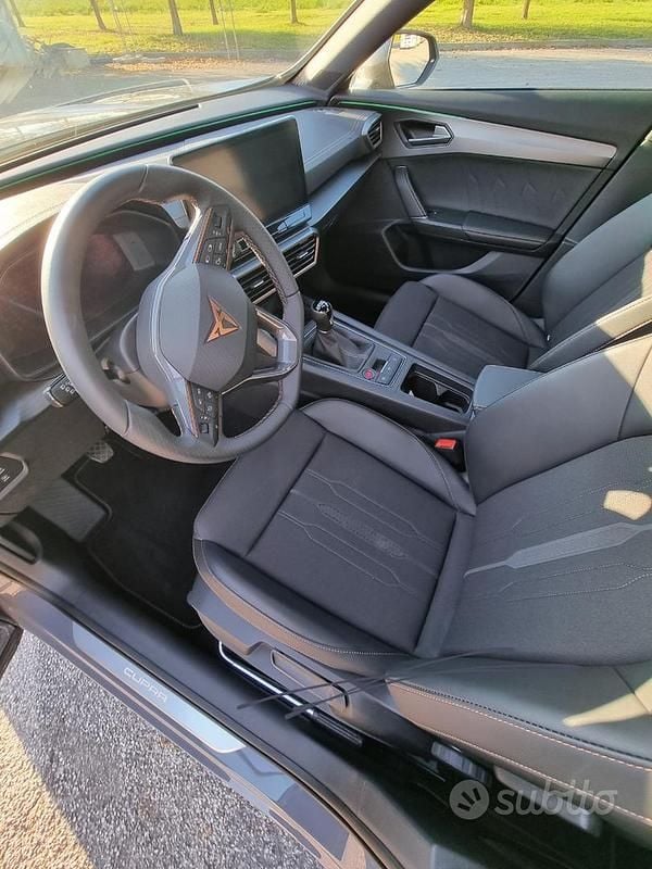 Usata Cupra Formentor 150 CV (110 kW) 2023 Grigio SUV