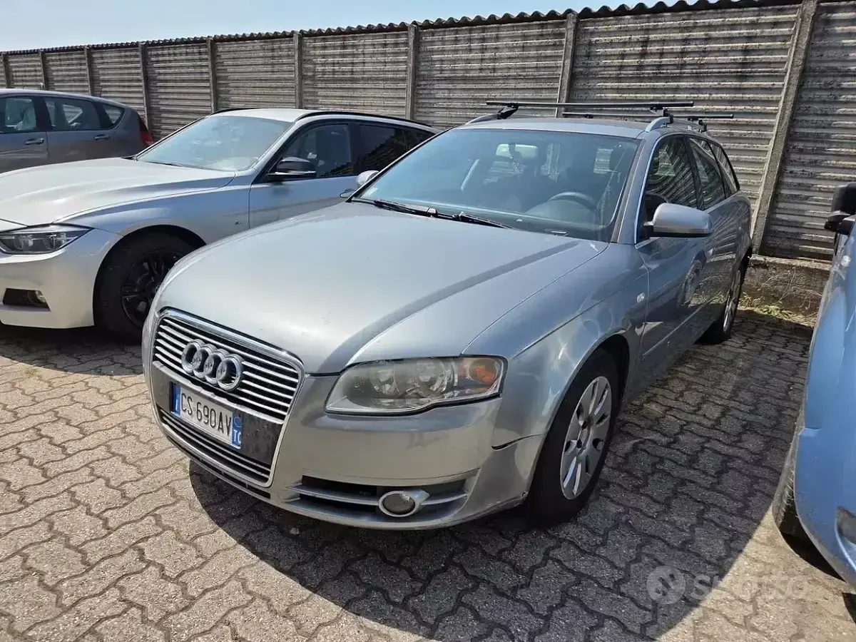 Usata Audi A4 140 CV (102 kW) 2005 Grigio Berlina