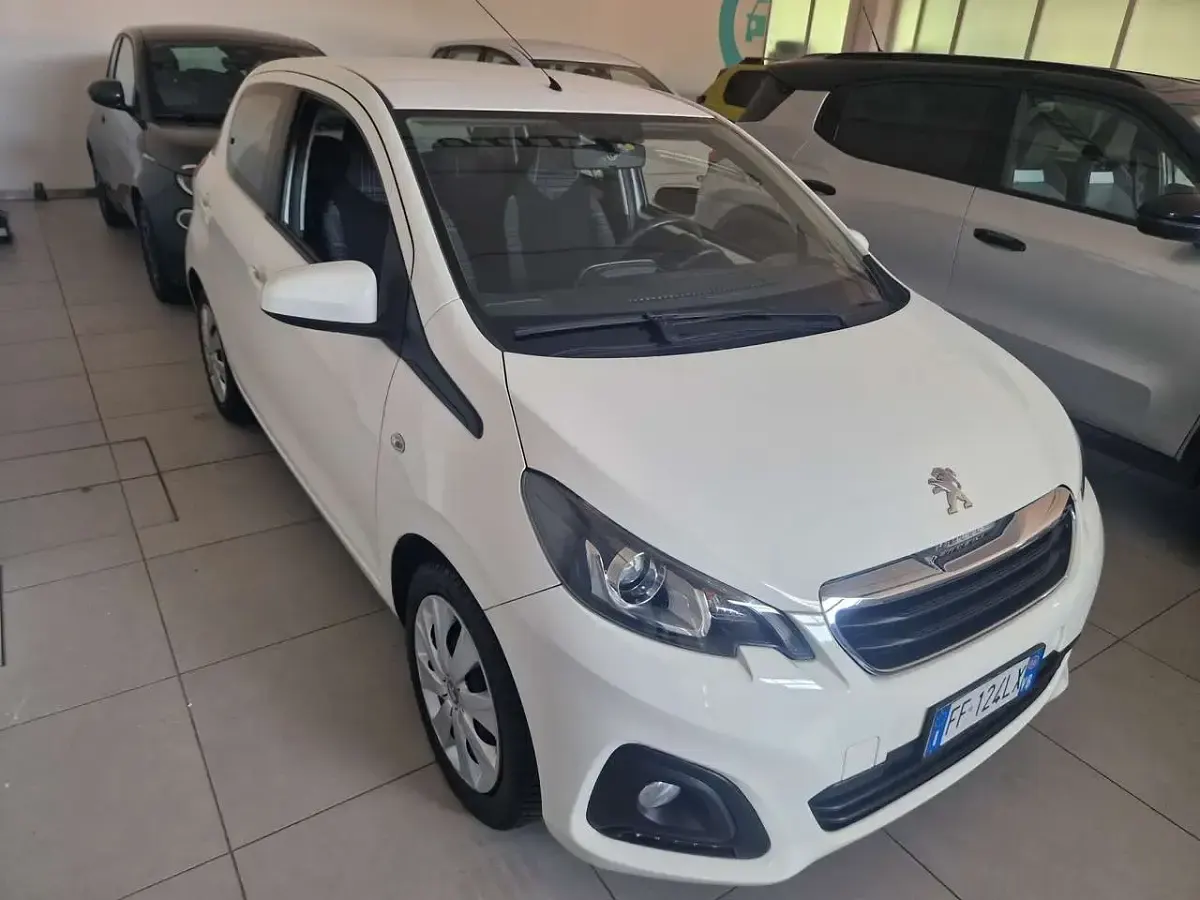 Usata Peugeot 108 Allure 69 CV (50 kW) 2016 Other Utilitaria