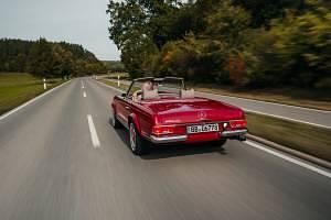 Käytetty Mercedes SL280 170 HP (125 kW) 1969 Punainen Avoauto