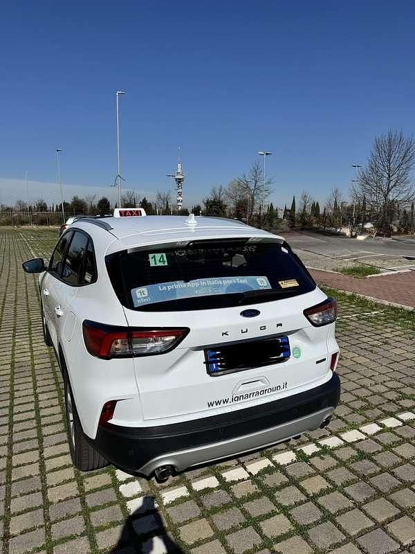 Usata Ford Kuga 152 CV (111 kW) 2022 SUV