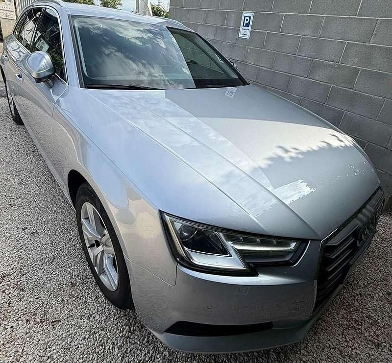 Usata Audi A4 Ambiente 122 CV (89 kW) 2017 Argento Station wagon