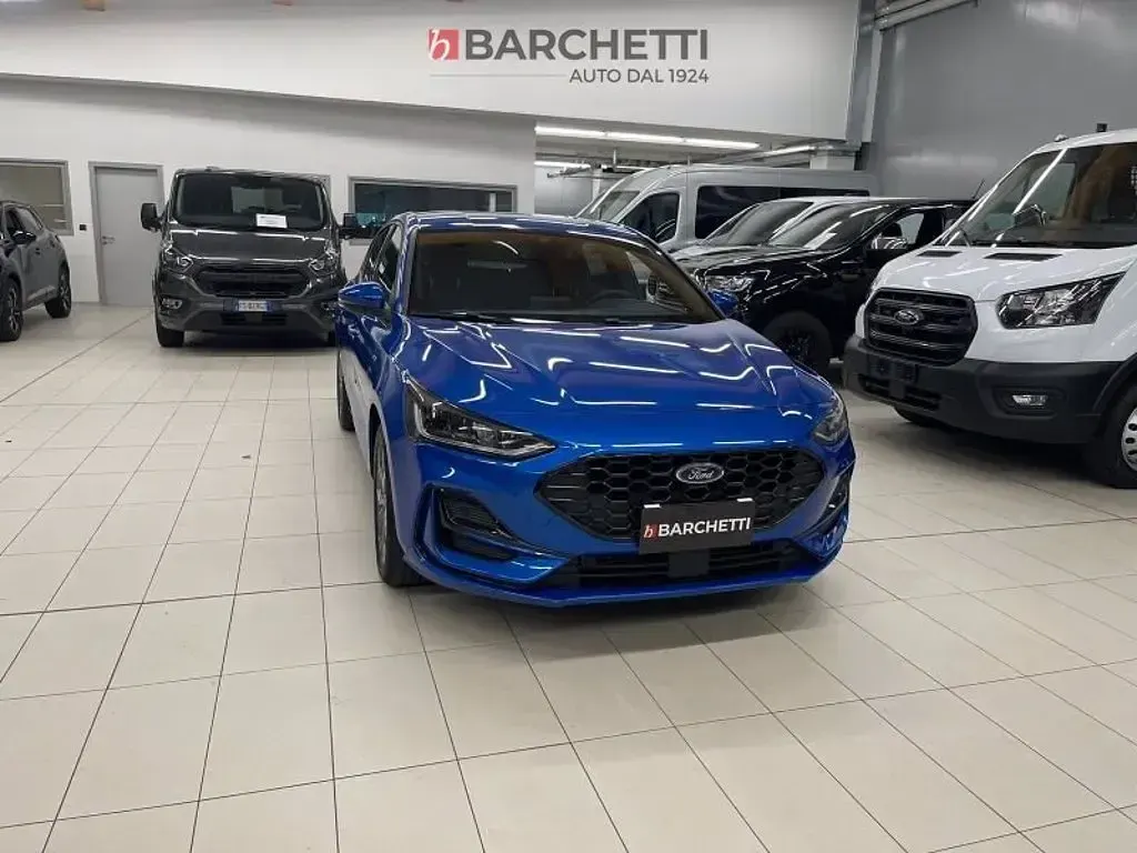 Käytetty Ford Focus ST 125 HP (91 kW) 2023 Sininen Viistoperä