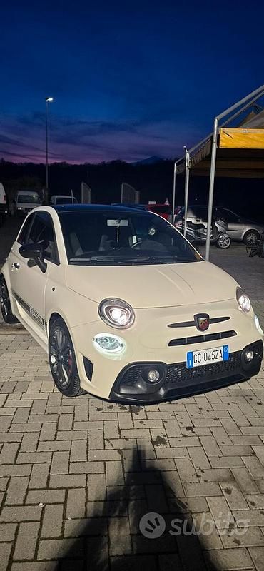 Usata Abarth 595 Competizione 180 CV (132 kW) 2021 Bianco Berlina