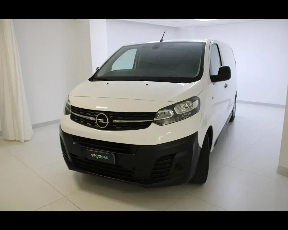 Usata Opel Vivaro-e Combi S 102 CV (75 kW) 2022 Argento Monovolume