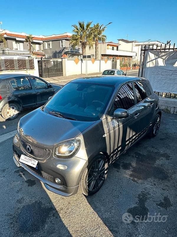 Usata Smart ForFour Brabus 70 CV (51 kW) 2019 Grigio Utilitaria