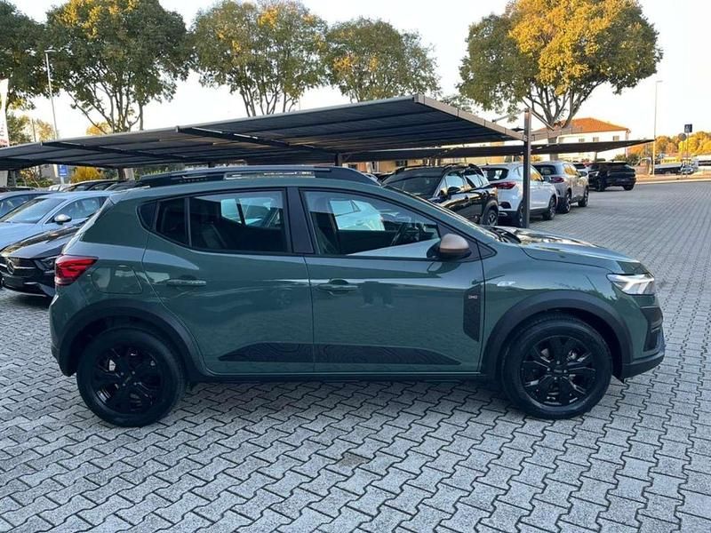 Nuova Dacia Sandero Extreme 101 CV (74 kW) 2025 Verde Utilitaria