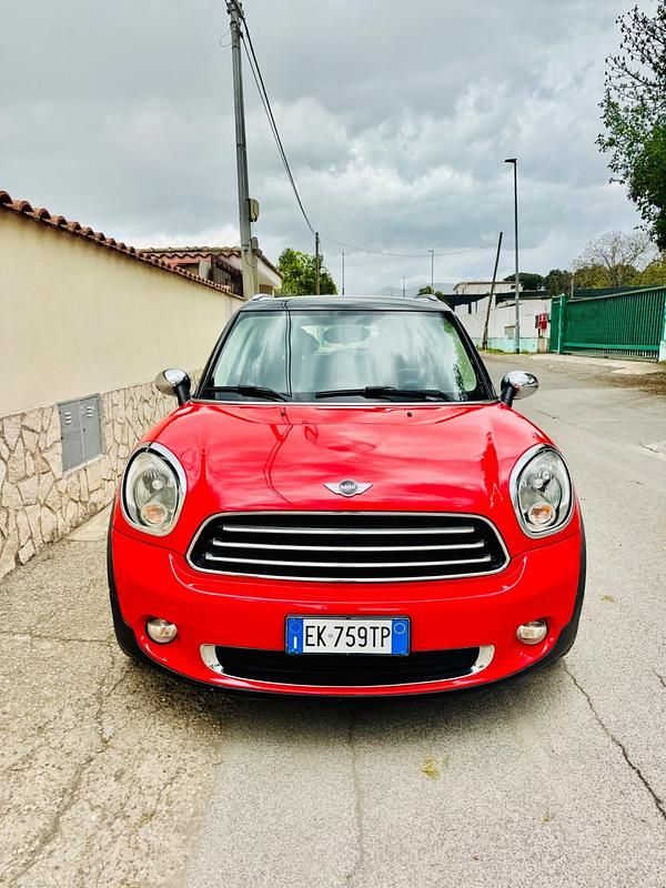 Usata Mini Cooper D Countryman 112 CV (82 kW) 2012 Rosso SUV