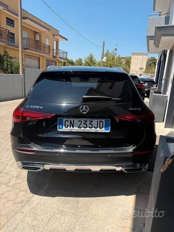 Usata Mercedes C220 Premium 200 CV (147 kW) 2023 Other Station wagon