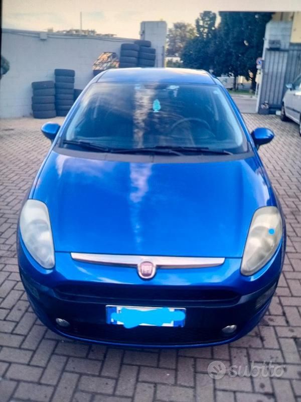Usata Fiat Punto Evo 75 CV (55 kW) 2011 Utilitaria