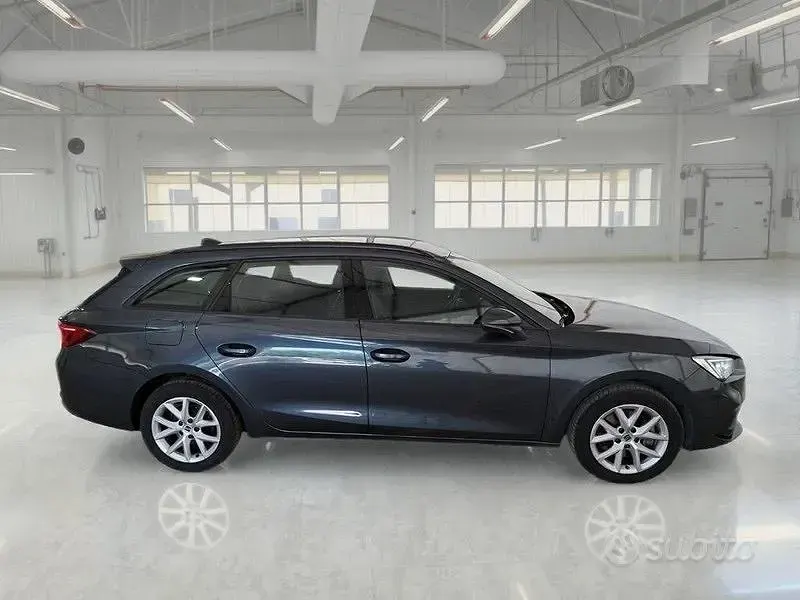 Usata Seat Leon ST Business 115 CV (84 kW) 2023 Grigio Station wagon