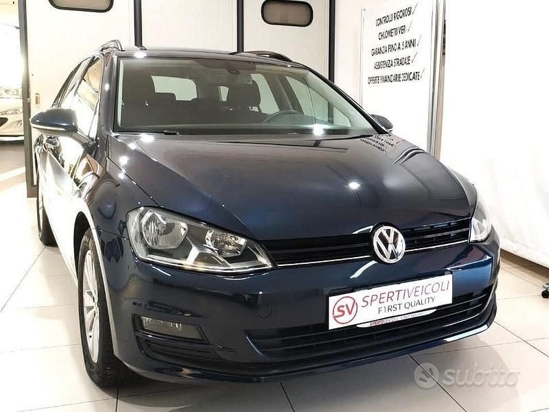 Blu Usata 2014 VW Golf VII Business Station wagon | 10.900 € (Buon prezzo) - Immagine 1/4