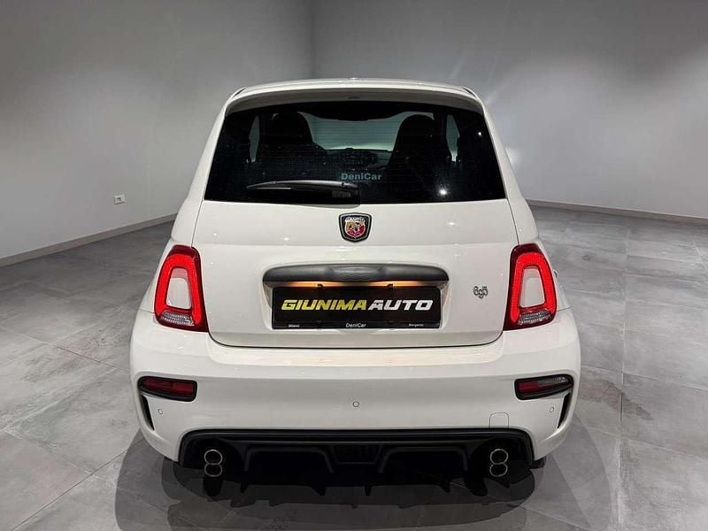 Usata Abarth 695 179 CV (131 kW) 2024 Bianco Utilitaria