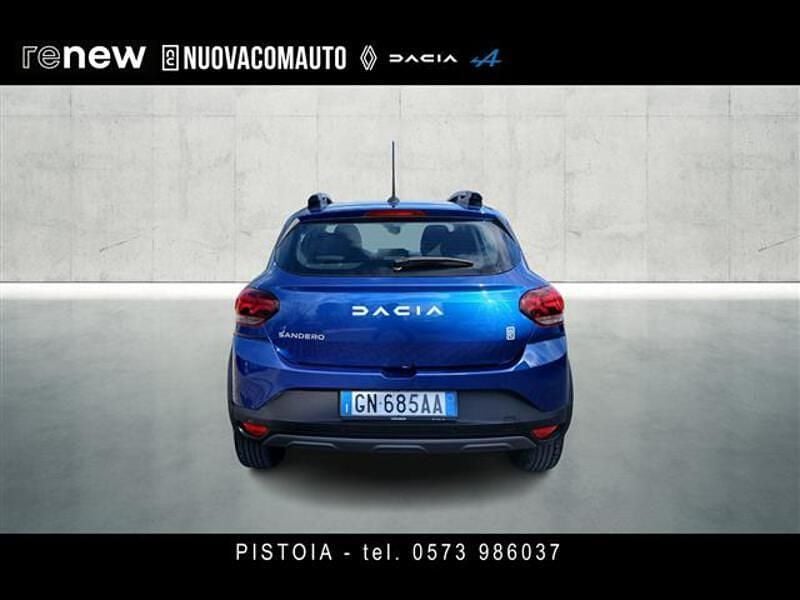 Usata Dacia Sandero Comfort 90 CV (66 kW) 2023 Blu scuro Utilitaria