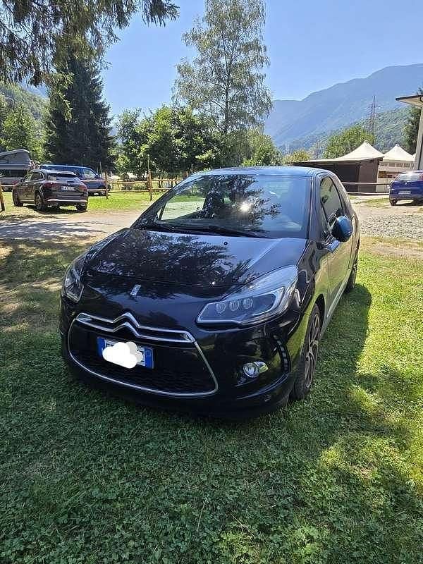 Usata Citroën DS3 So Chic 75 CV (55 kW) 2015 Nero Berlina