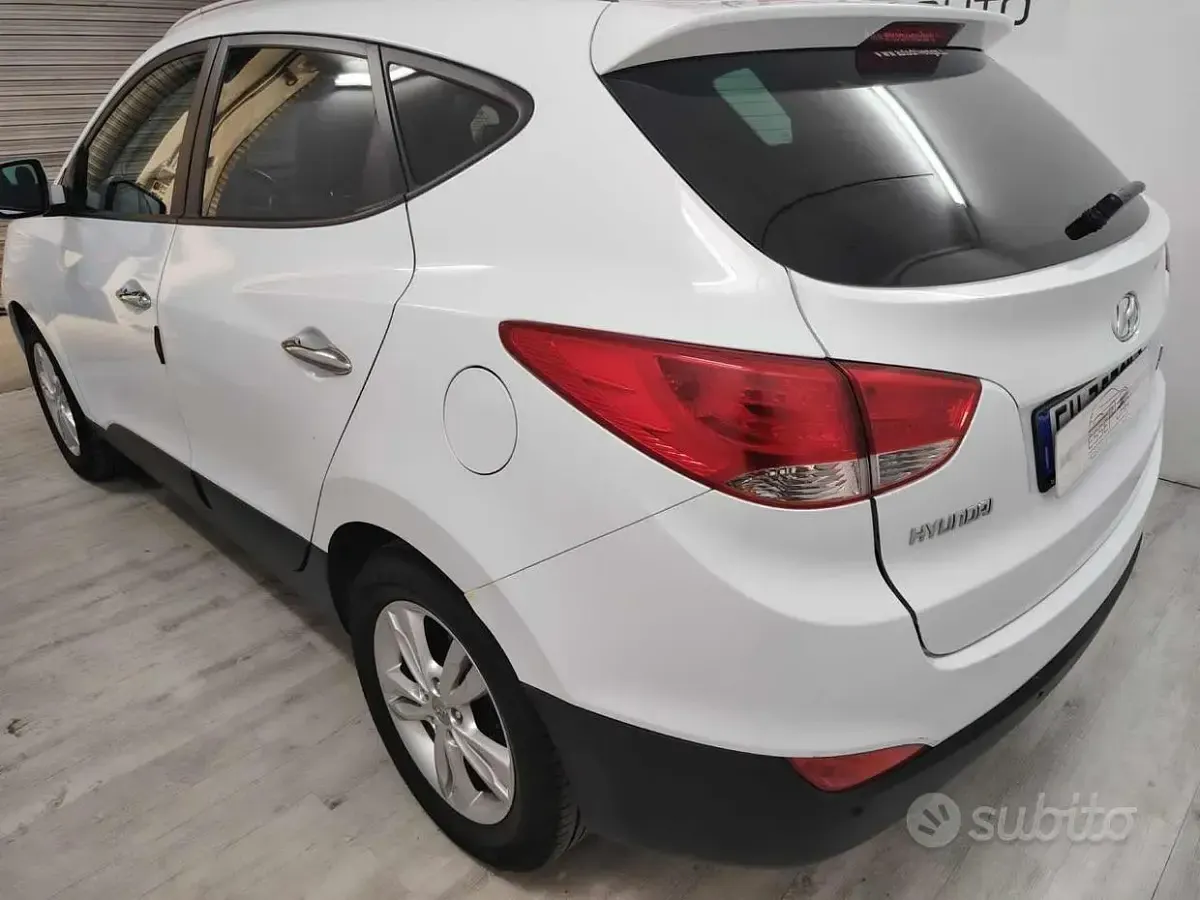 Usata Hyundai ix35 Comfort 116 CV (85 kW) 2011 Bianco SUV