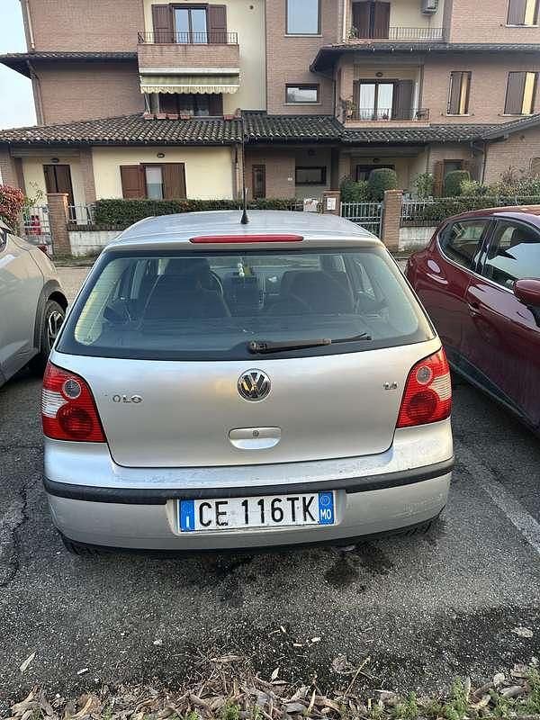 Usata VW Polo Comfortline 75 CV (55 kW) 2003 Berlina